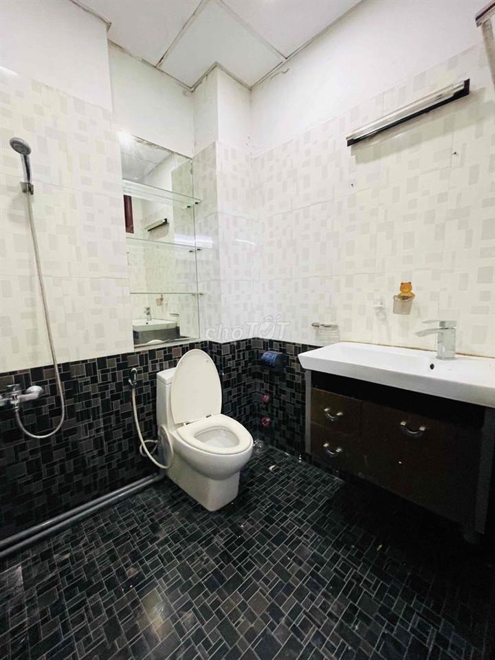 PHÒNG TRỌ TÂN BÌNH 3.900.000 - Full nt - GIÁP Q10 - giảm 1tr thag đầu