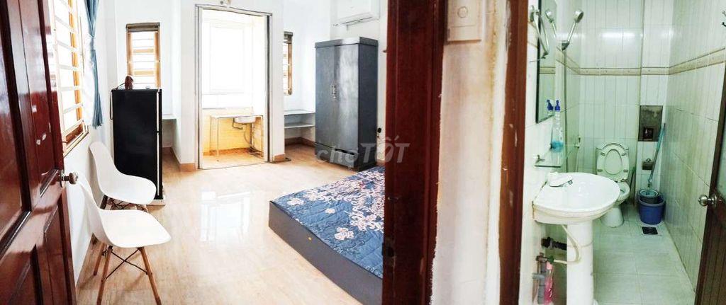 🌟 PASS PHÒNG RỘNG 30M² NGAY SÁT TRUNG TÂM, GIÁ 4TR7 🌟