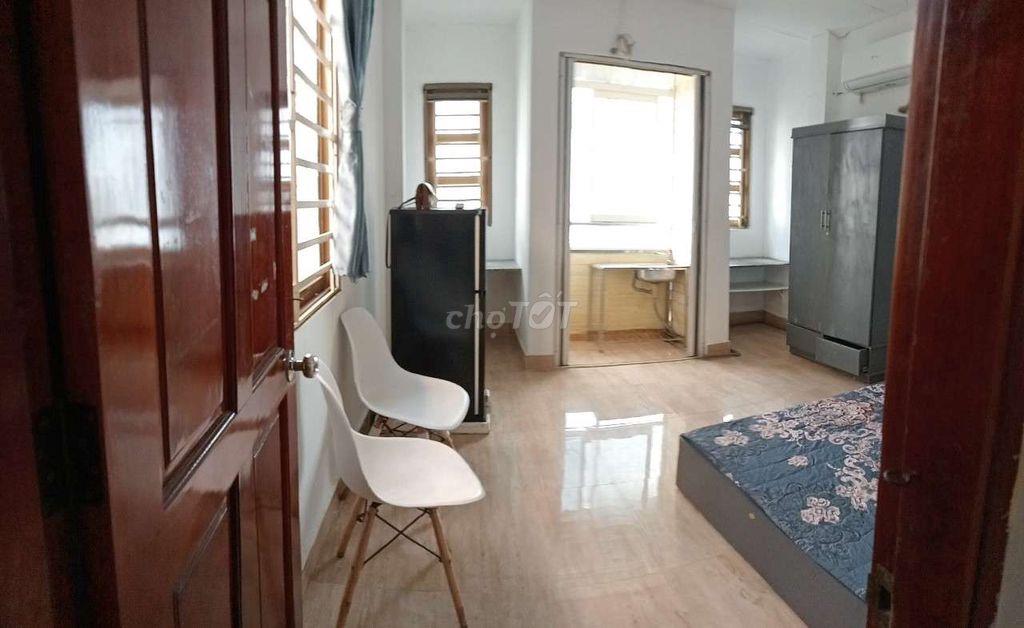 🌟 PASS PHÒNG RỘNG 30M² NGAY SÁT TRUNG TÂM, GIÁ 4TR7 🌟