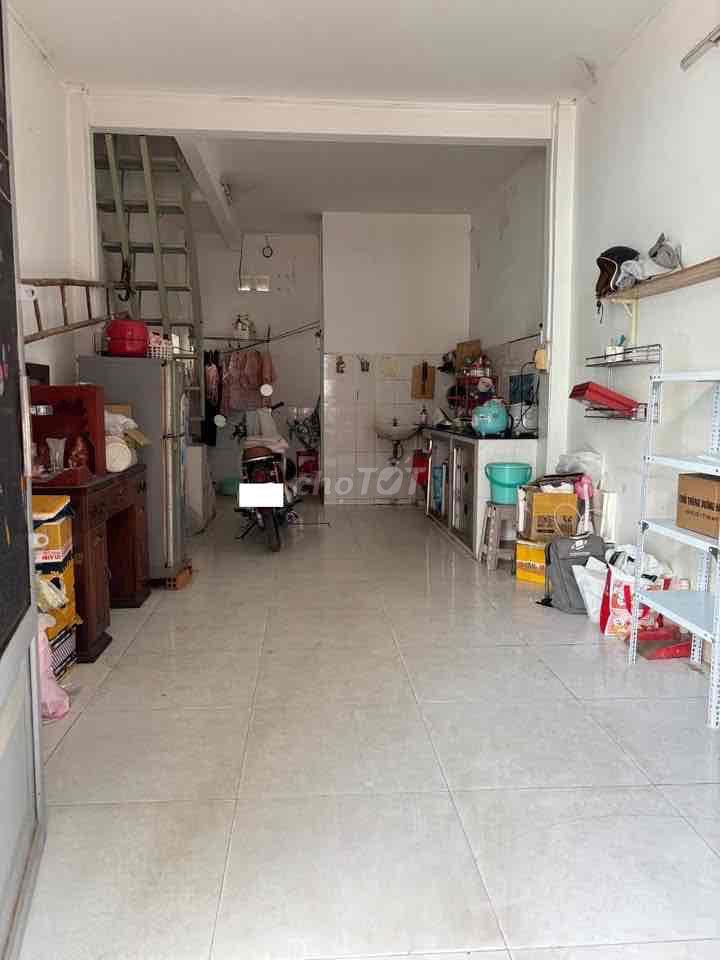 Share phòng ngủ trong nhà nguyên căn