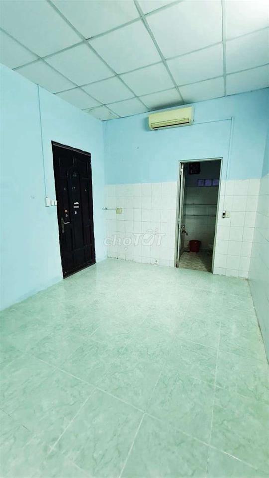 PHÒNG TRỌ BÌNH THẠNH, gần chợ Bà Chiểu, TOILET RIÊNG, LỐI ĐI RIÊNG