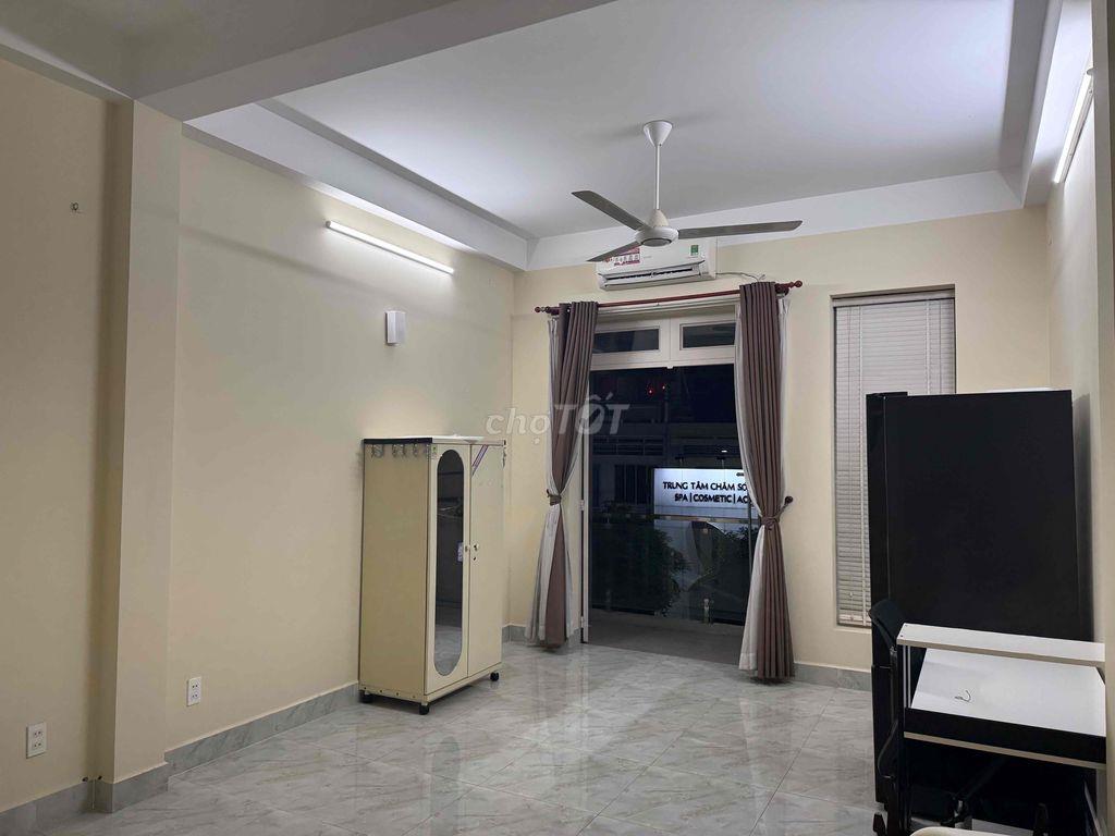 Ưu tiên Sinh Viên năm nhất, phòng trọ Nguyễn Gia Trí