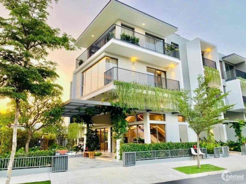 Đất mặt tiền Dt818 giáp Agora, Rivergateway, tt hành chính