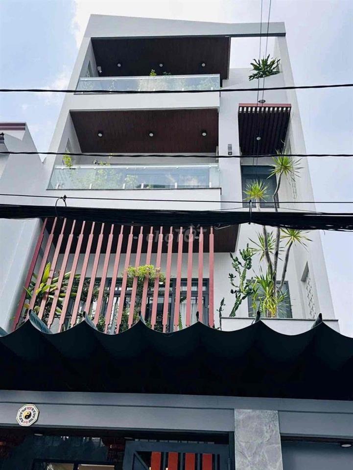 Đất mặt tiền Dt818 giáp Agora, Rivergateway, tt hành chính