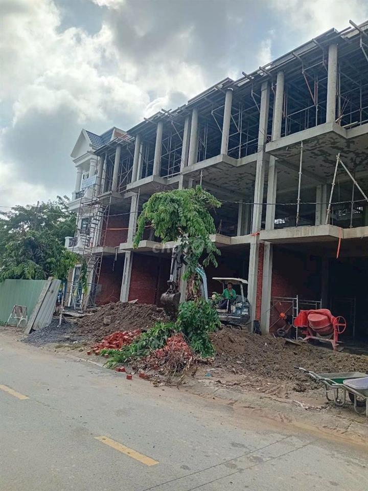 MỞ BÁN NHÀ PHỐ THƯƠNG MẠI NGAY KDC NGUYỄN VĂN TIẾT LÁI THIÊU