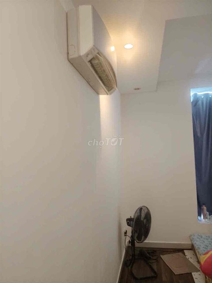 CHÍNH CHỦ CHO THUÊ 2PN- 2WC 69m có máy lạnh giá tốt tháng 5