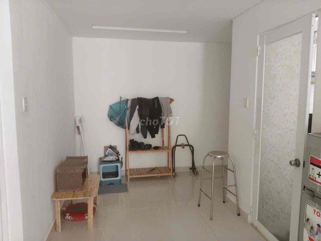 CHÍNH CHỦ CHO THUÊ 2PN- 2WC 69m có máy lạnh giá tốt tháng 5