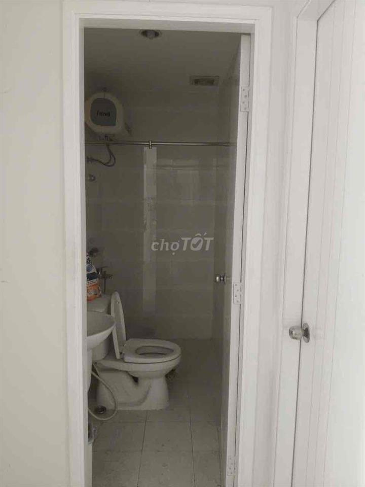 CHÍNH CHỦ CHO THUÊ 2PN- 2WC 69m có máy lạnh giá tốt tháng 5