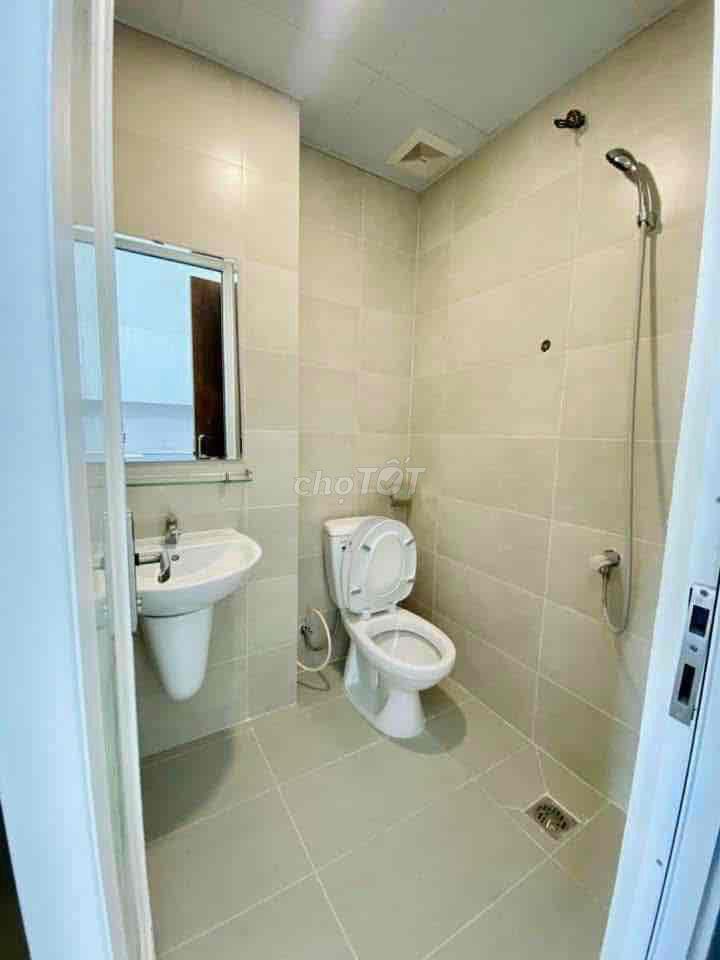 HÀNG HIẾM KHÓ TÌM - CHO THUÊ 2PN 5,5tr/ Tháng-Saigon Intela - ở ngay