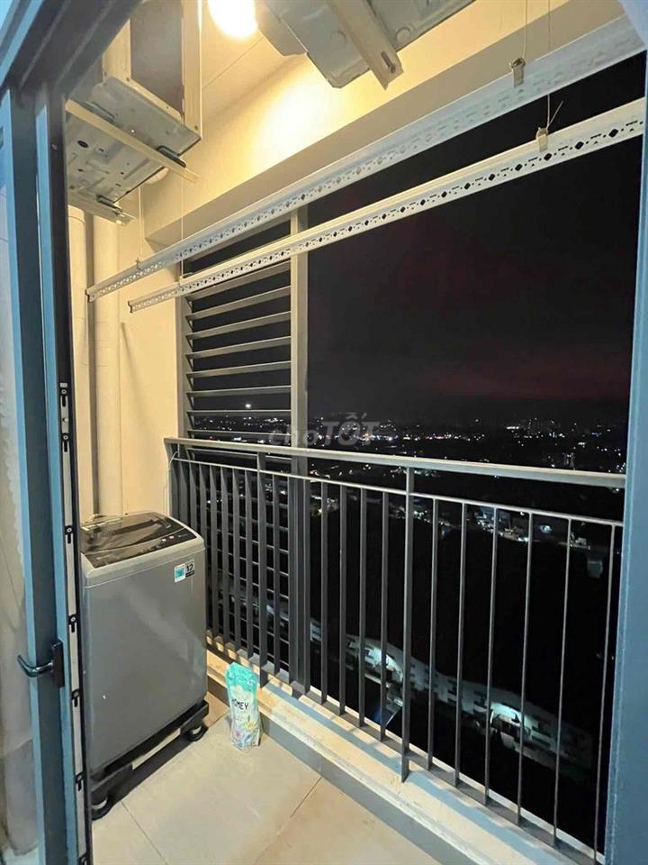 Căn hộ 1Pn+1 full Nt, đang có HD thuê 5 triệu/ th