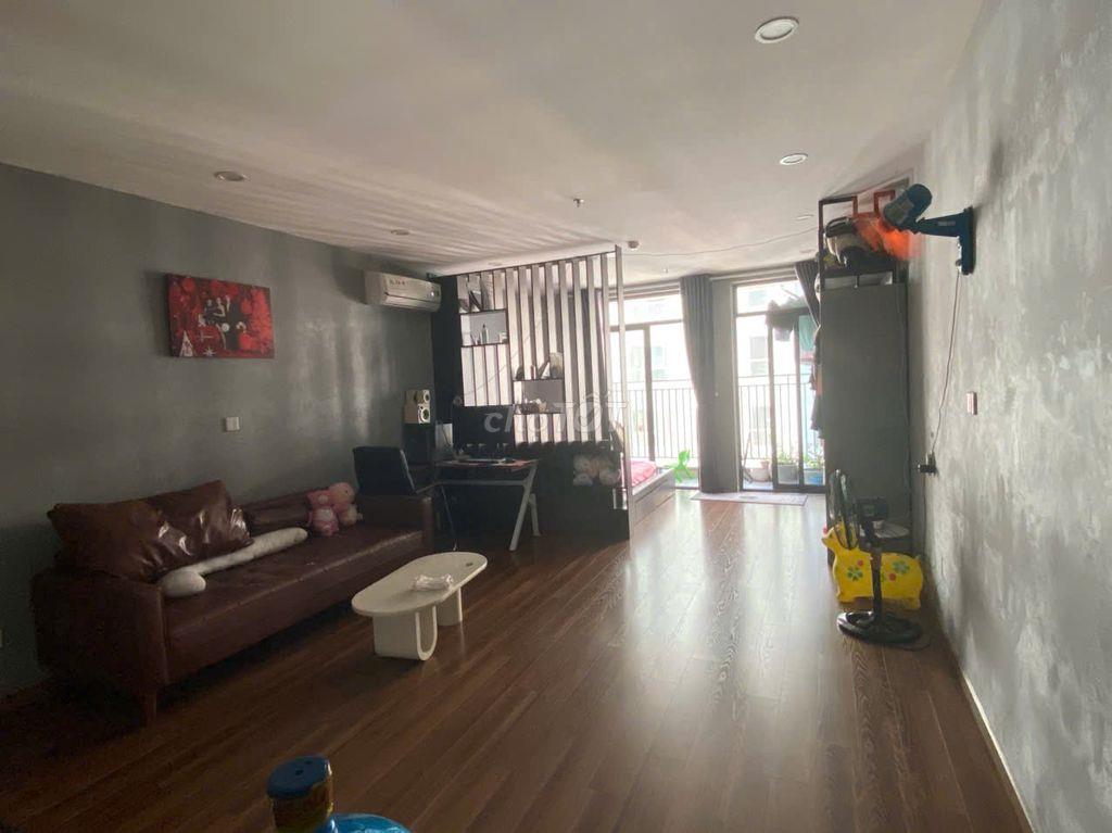 Căn hộ  Eastgate 44m2 đang có HĐ thuê, giá 1 tỷ 750 triệu