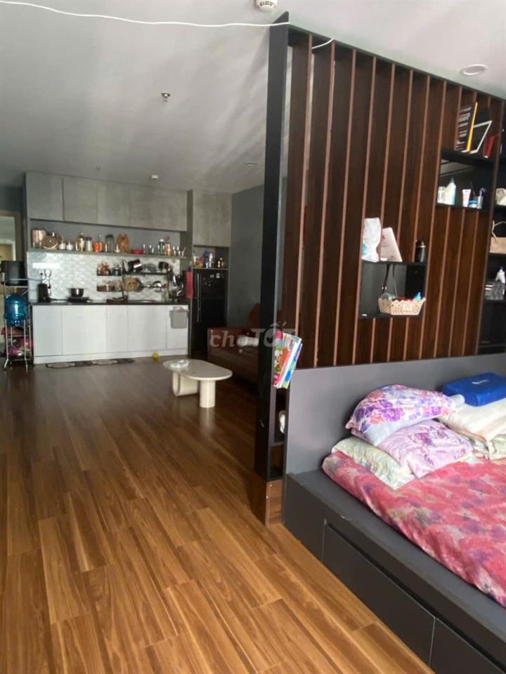Căn hộ  Eastgate 44m2 đang có HĐ thuê, giá 1 tỷ 750 triệu