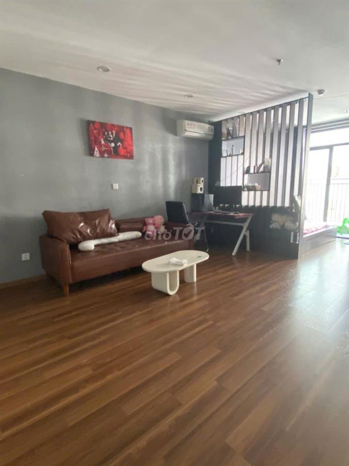 Căn hộ  Eastgate 44m2 đang có HĐ thuê, giá 1 tỷ 750 triệu