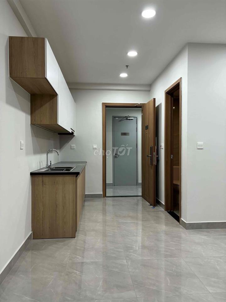 Legacy Central căn hộ 33m2 tầng 18 sổ sẵn giá 960 triệu cần bán gấp