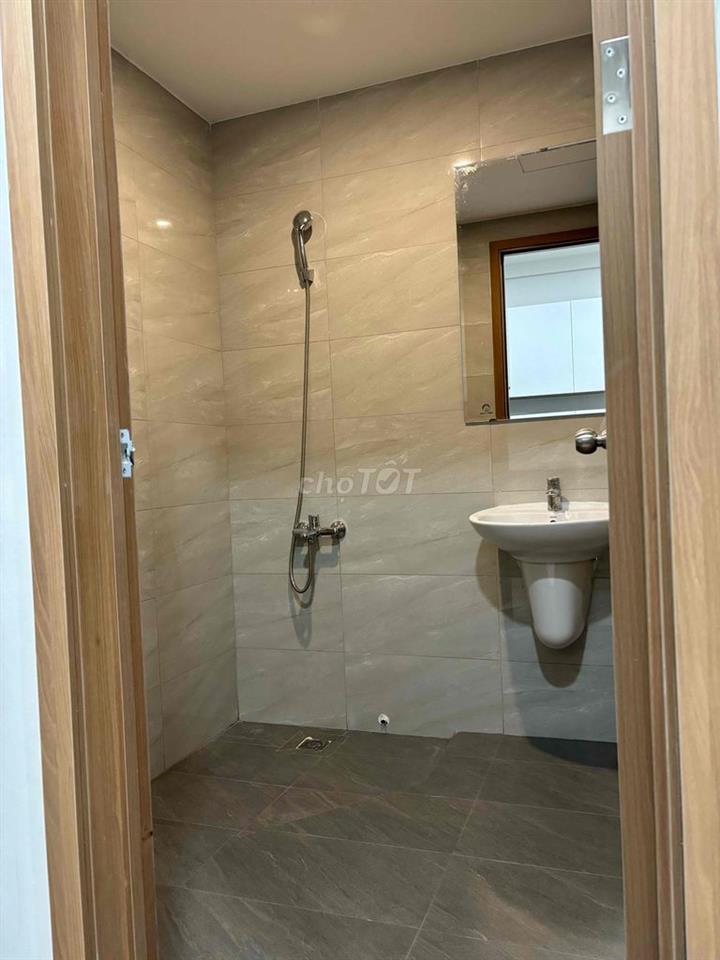 Legacy Central căn hộ 33m2 tầng 18 sổ sẵn giá 960 triệu cần bán gấp