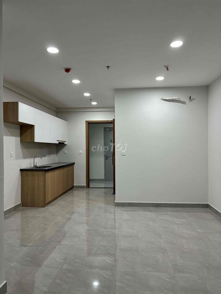 Legacy Central căn hộ 33m2 tầng 18 sổ sẵn giá 960 triệu cần bán gấp