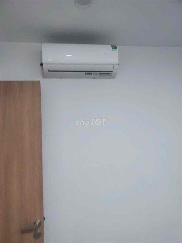 Legacy Central Giá 1.3 tỷ căn hộ tầng 22 đang có HD thuê 4,5 tr/ tháng