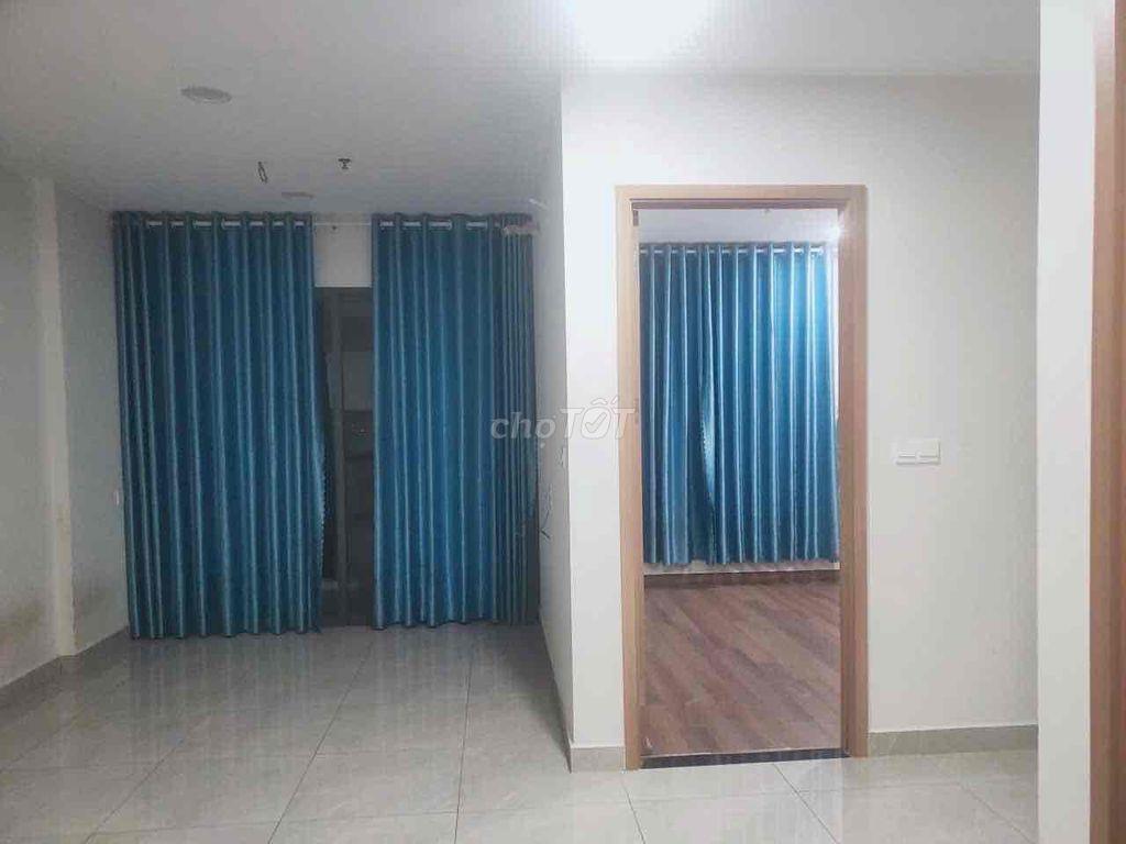 Legacy Central Giá 1.3 tỷ căn hộ tầng 22 đang có HD thuê 4,5 tr/ tháng