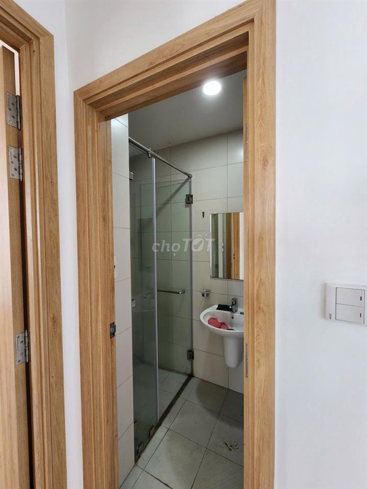 Bán căn hộ 2 PN Dt 62m2, đang có HĐ thuê 6,5 triệu/tháng