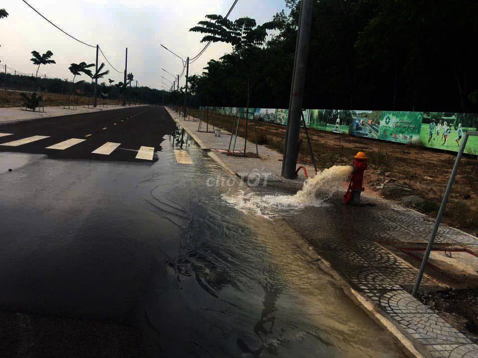 100m2 đất full thổ cư giá chỉ 550 triệu, sang tên ngay