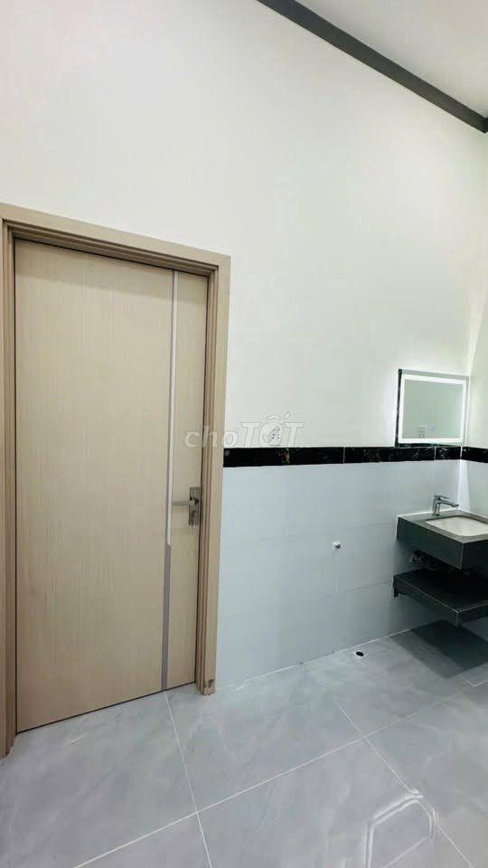 BÁN NHÀ SÂN Ô TÔ 118M, SỔ RIÊNG, THỔ CƯ TRUNG TÂM TP BIÊN HÒA