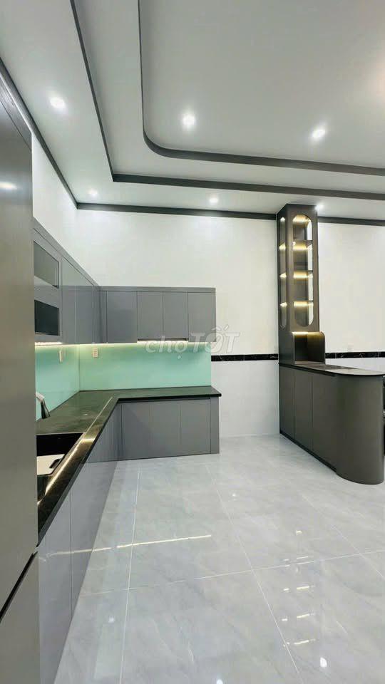 BÁN NHÀ SÂN Ô TÔ 118M, SỔ RIÊNG, THỔ CƯ TRUNG TÂM TP BIÊN HÒA