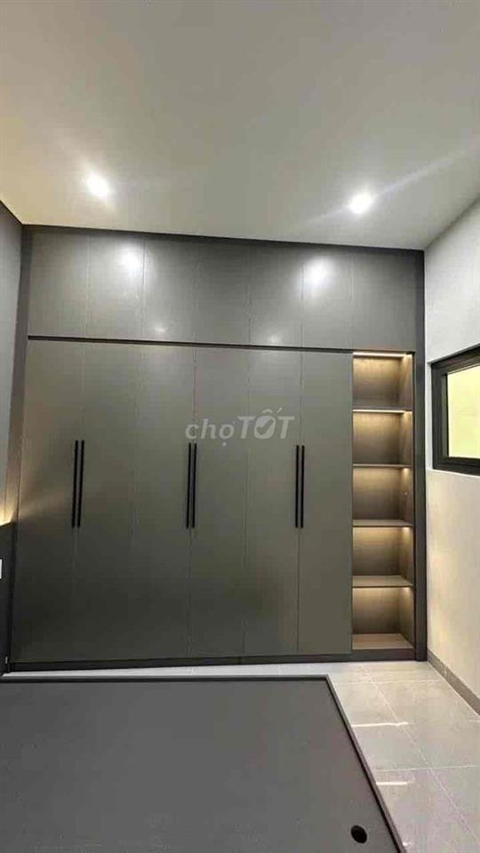 NHÀ ĐẸP 1 TRỆT 2 LẦU – GẦN NGUYỄN TRI PHƯƠNG, NỘI THẤT CAO CẤP