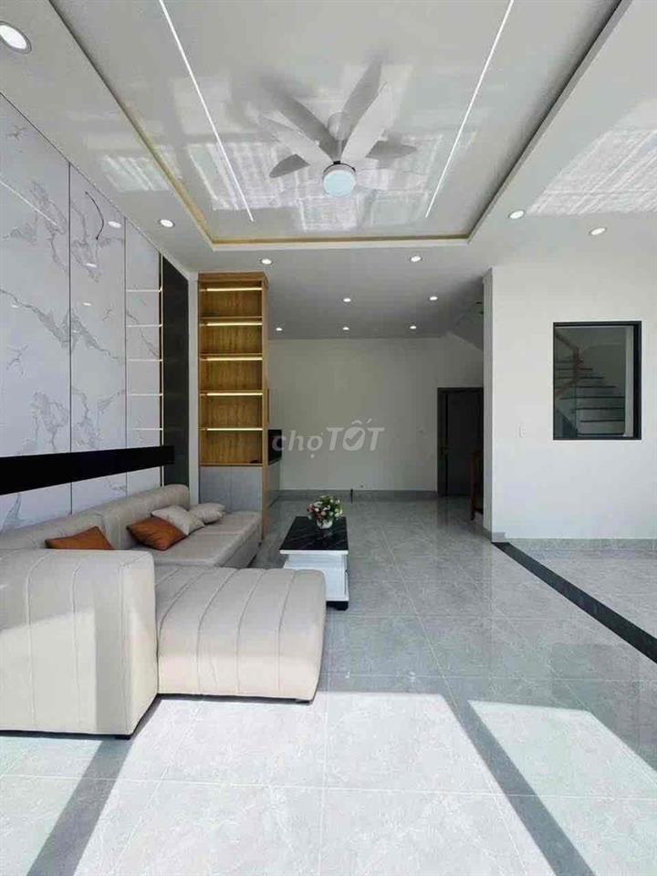 NHÀ PHỐ HIỆN ĐẠI 1T1L SỔ THỔ CƯ FULL NỘI THẤT ĐƯỜNG XE HƠI HỖ TRỢ BANK