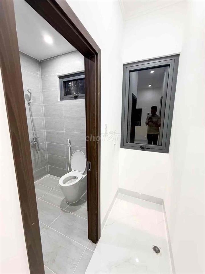 Nhà 1T1L ngay bờ kè Bửu Long SHR, thổ cư, 3PN, đường ô tô, hỗ trợ bank