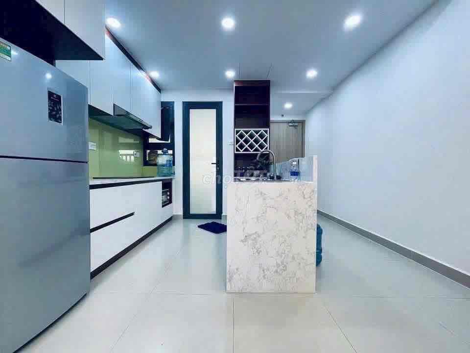 Căn hộ 2PN Full nội thất cao cấp, xịn xò, phù hợp ở gia đình