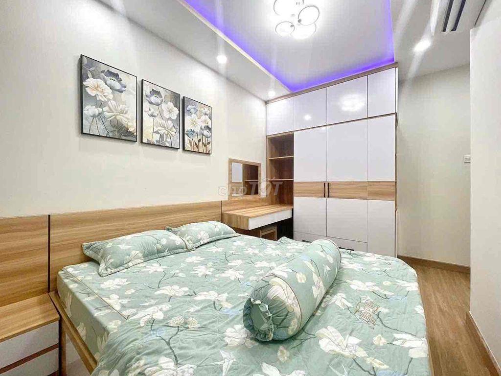 Hàng hiếm..!! căn hộ Topaz 2Pn hướng Đông nam, view VTS full nội thất