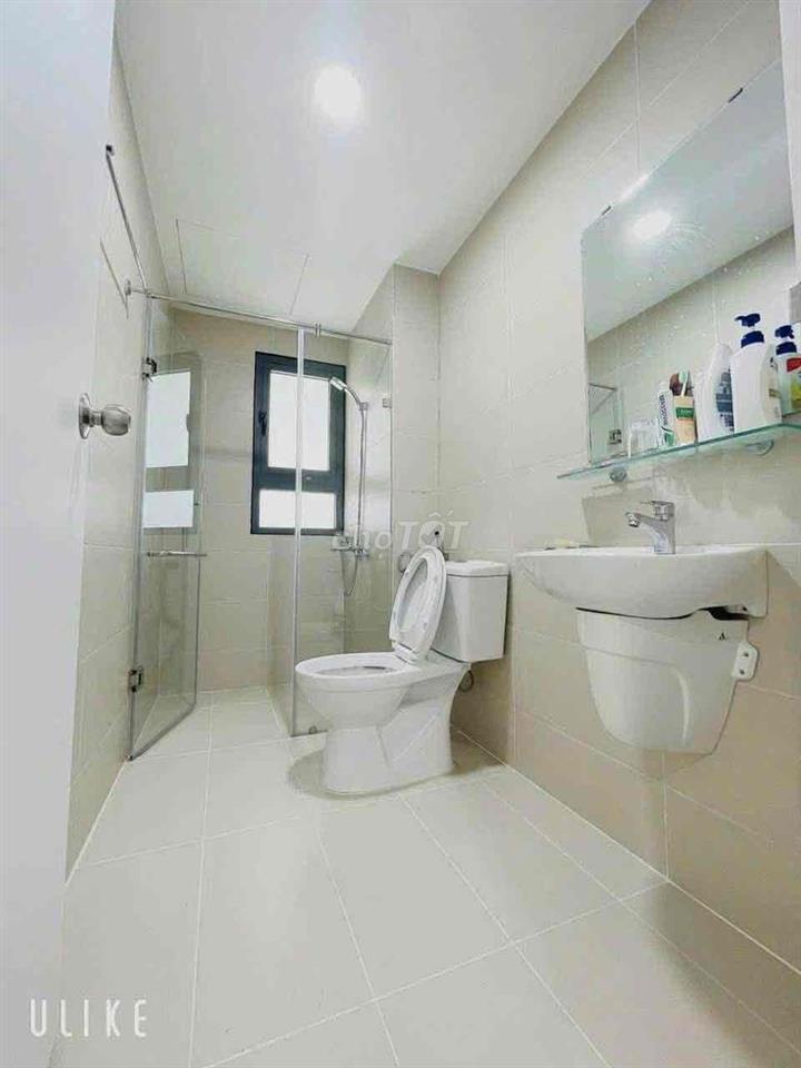 Căn góc 1PN view hồ bơi chil chil, đầy đủ công năng cho gia đình ít ng