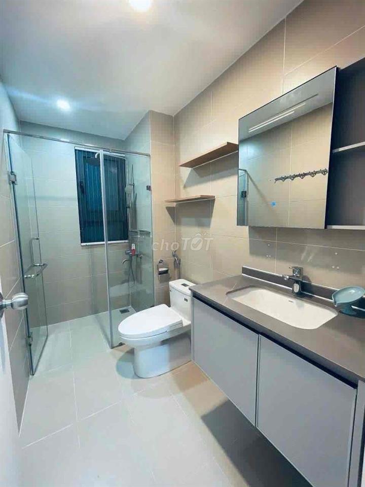 Căn hộ 2PN nội thất xịn xò, sang trọng, cao cấp, đầy đủ tiện nghi
