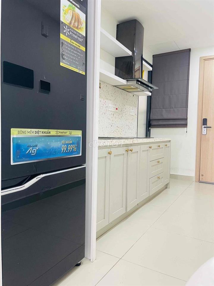 Căn hộ Studio full nội thất như hình, tầng cao thoáng mát, đủ tiện ich