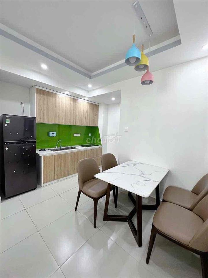 Rổ hàng căn góc 1PN Topaz Twins Full nội thất, view hồ bơi sạch sẽ