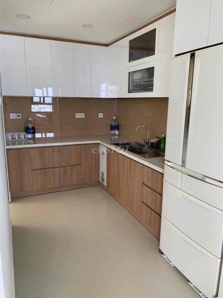 Căn góc 2PN rẻ hơn thị trường 150-200Tr đầy đủ nội thất, view hồ bơi