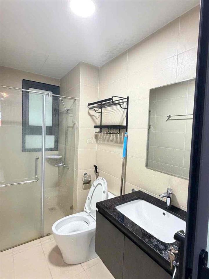 Căn hộ View sân vườn hàng hiếm có 1 k 2, full nội thất cao cấp, xịn xò