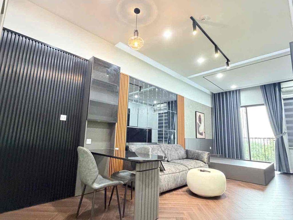 Căn hộ View sân vườn hàng hiếm có 1 k 2, full nội thất cao cấp, xịn xò