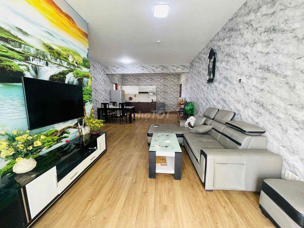 Căn góc Amber Court 3PN 2 căn rộng rãi, thoáng mát, phù hợp ở gia đình