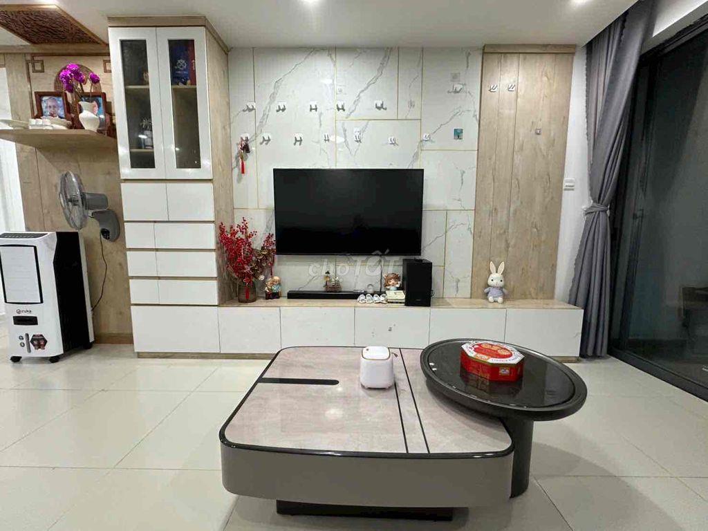Căn hộ 2PN có ban công riêng biệt, full nội thất, rộng nhất Topaz Twin