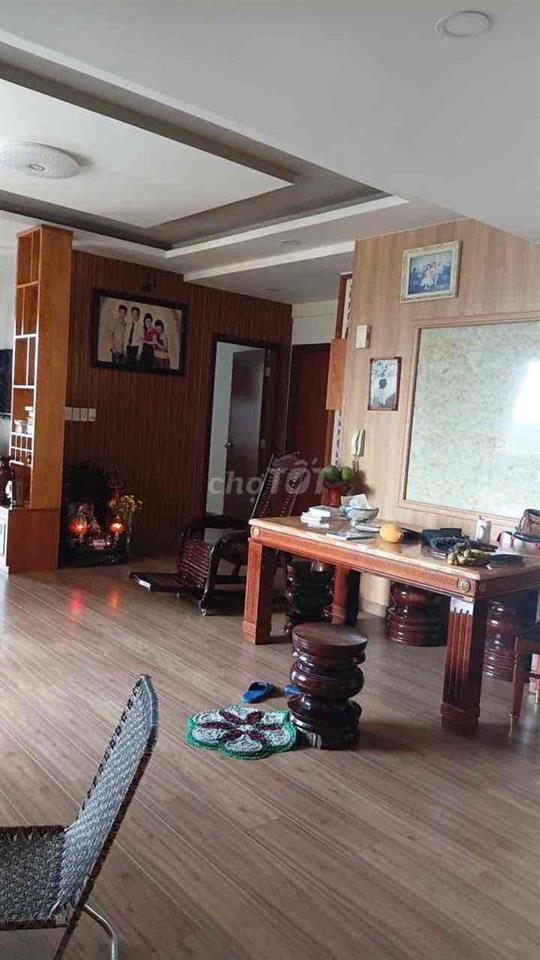 Căn góc Amber Court 3PN sổ riêng, nội thất đầy đủ, sang tên nhanh lẹ