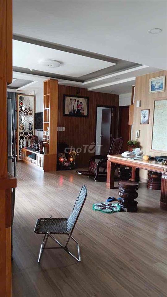 Căn góc Amber Court 3PN sổ riêng, nội thất đầy đủ, sang tên nhanh lẹ