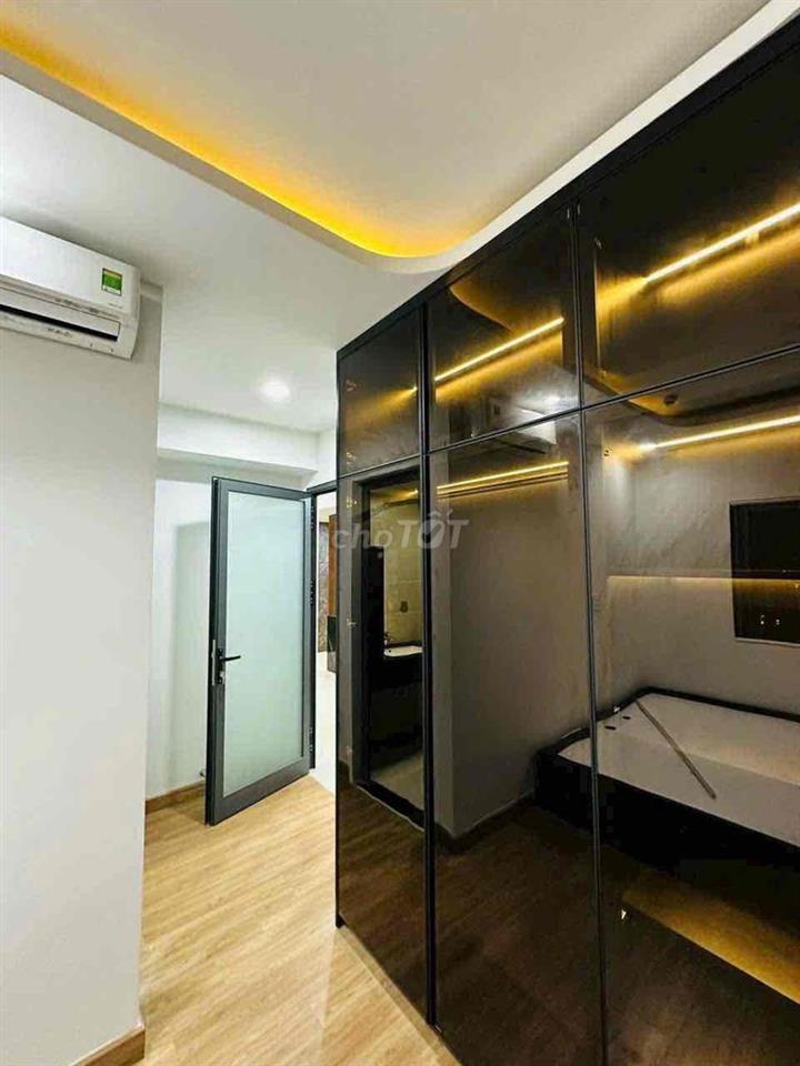 Siêu phẩm 2PN nội thất cao cấp đang hoàn thiện gu hiện đại, sang trọng