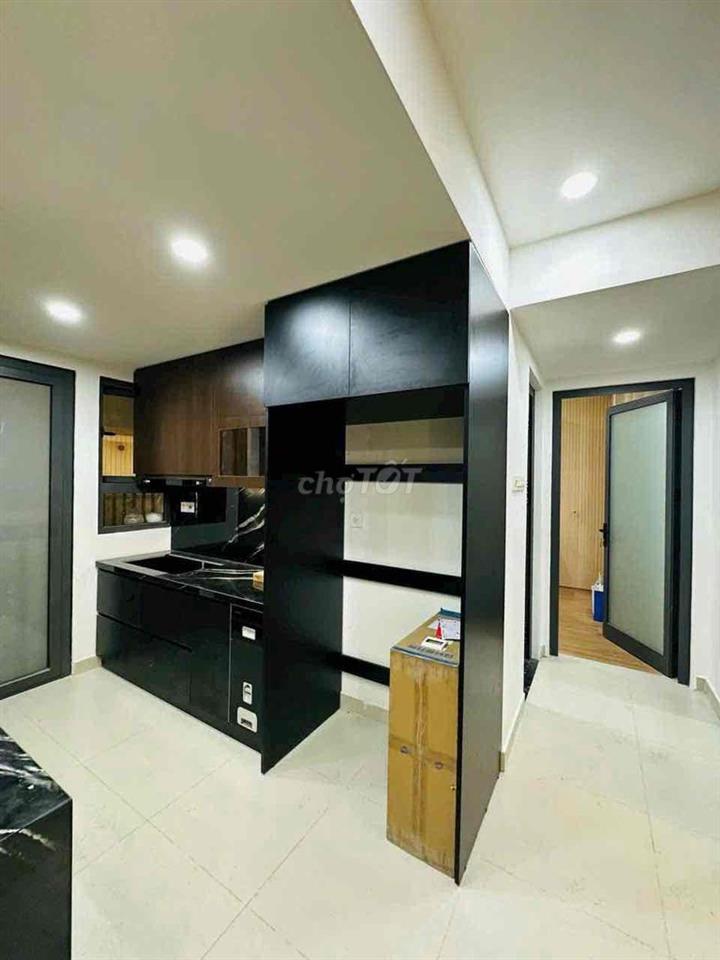 Siêu phẩm 2PN nội thất cao cấp đang hoàn thiện gu hiện đại, sang trọng