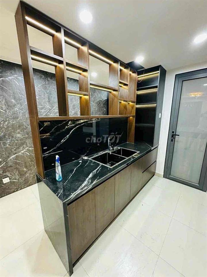 Siêu phẩm 2PN nội thất cao cấp đang hoàn thiện gu hiện đại, sang trọng