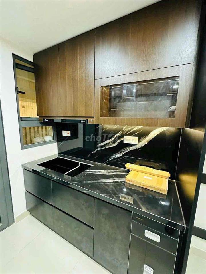 Siêu phẩm 2PN nội thất cao cấp đang hoàn thiện gu hiện đại, sang trọng