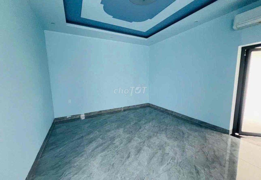 Cho thuê nhà 1 trệt 2 lầu góc 2 mặt tiền KDC Bửu Long 3