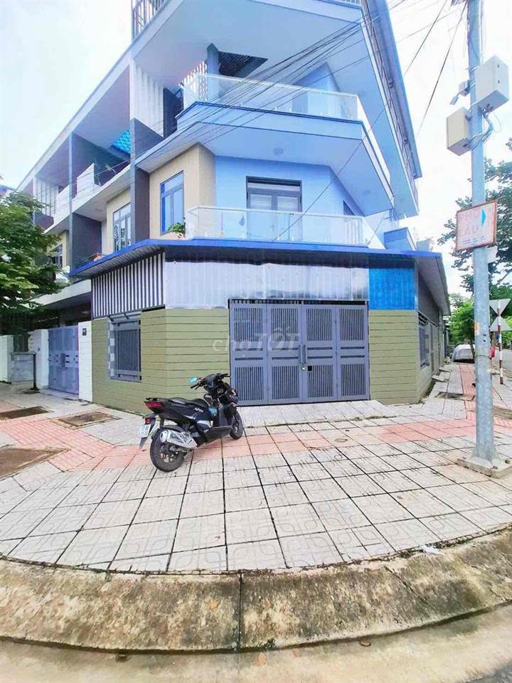 Cho thuê nhà 1 trệt 2 lầu góc 2 mặt tiền KDC Bửu Long 3