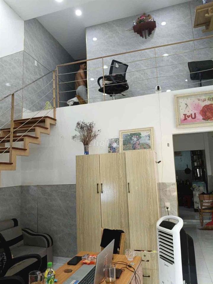 Cho thuê căn nhà,phường Bửu Hòa.  hẻm ô tô , có sân ô tô