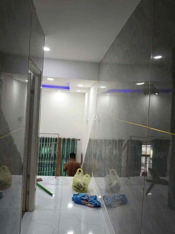 Cho thuê căn nhà,phường Bửu Hòa.  hẻm ô tô , có sân ô tô